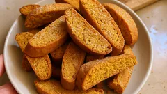 Biscotti alla zucca morbidi e profumati: la ricetta semplice che riesce sempre